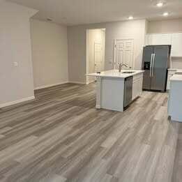 VERANO SOUTH PUD 1 - POD G - PLAT NO. 2 - Residential Lease