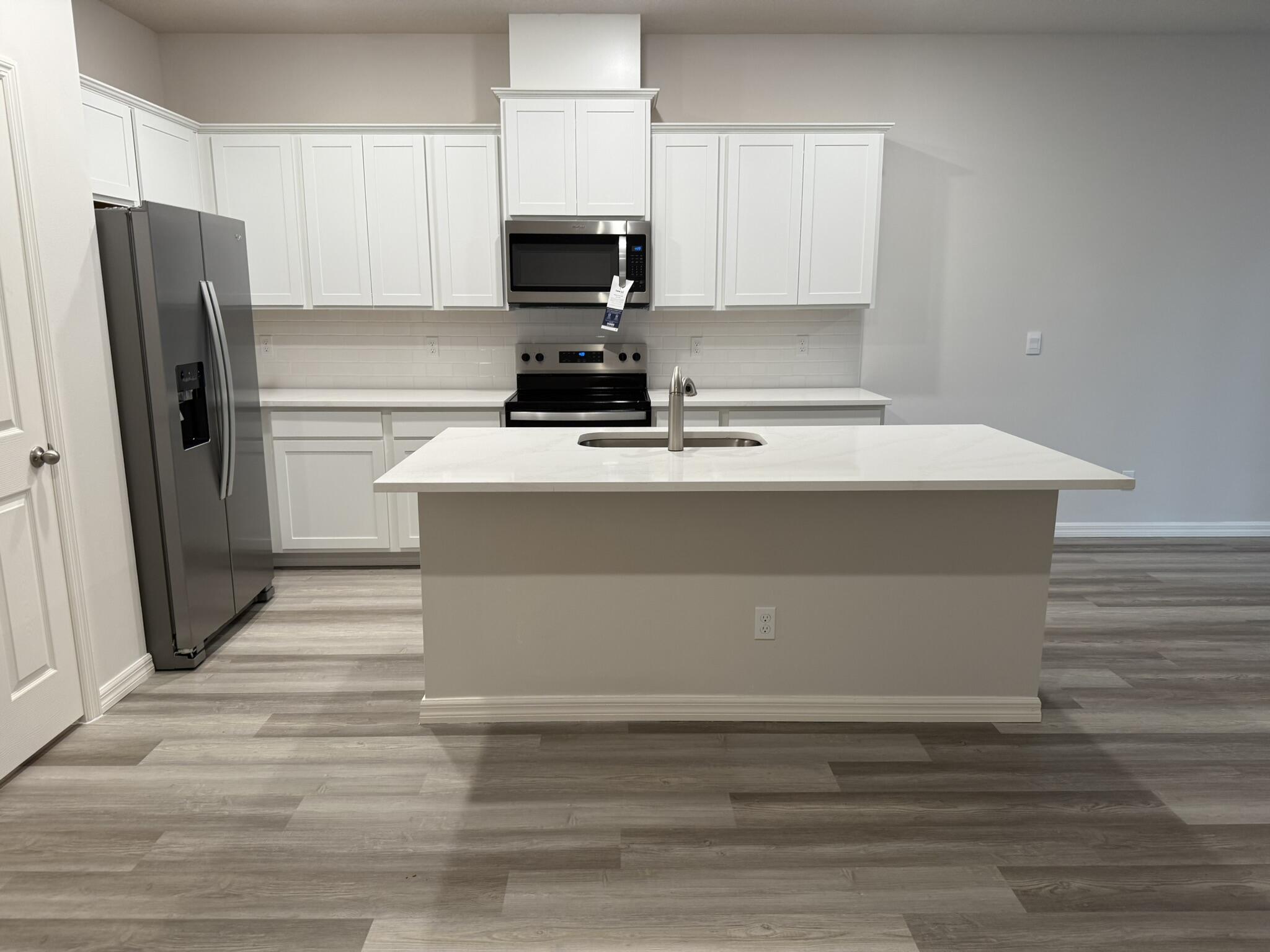 VERANO SOUTH PUD 1 - POD G - PLAT NO. 2 - Residential Lease