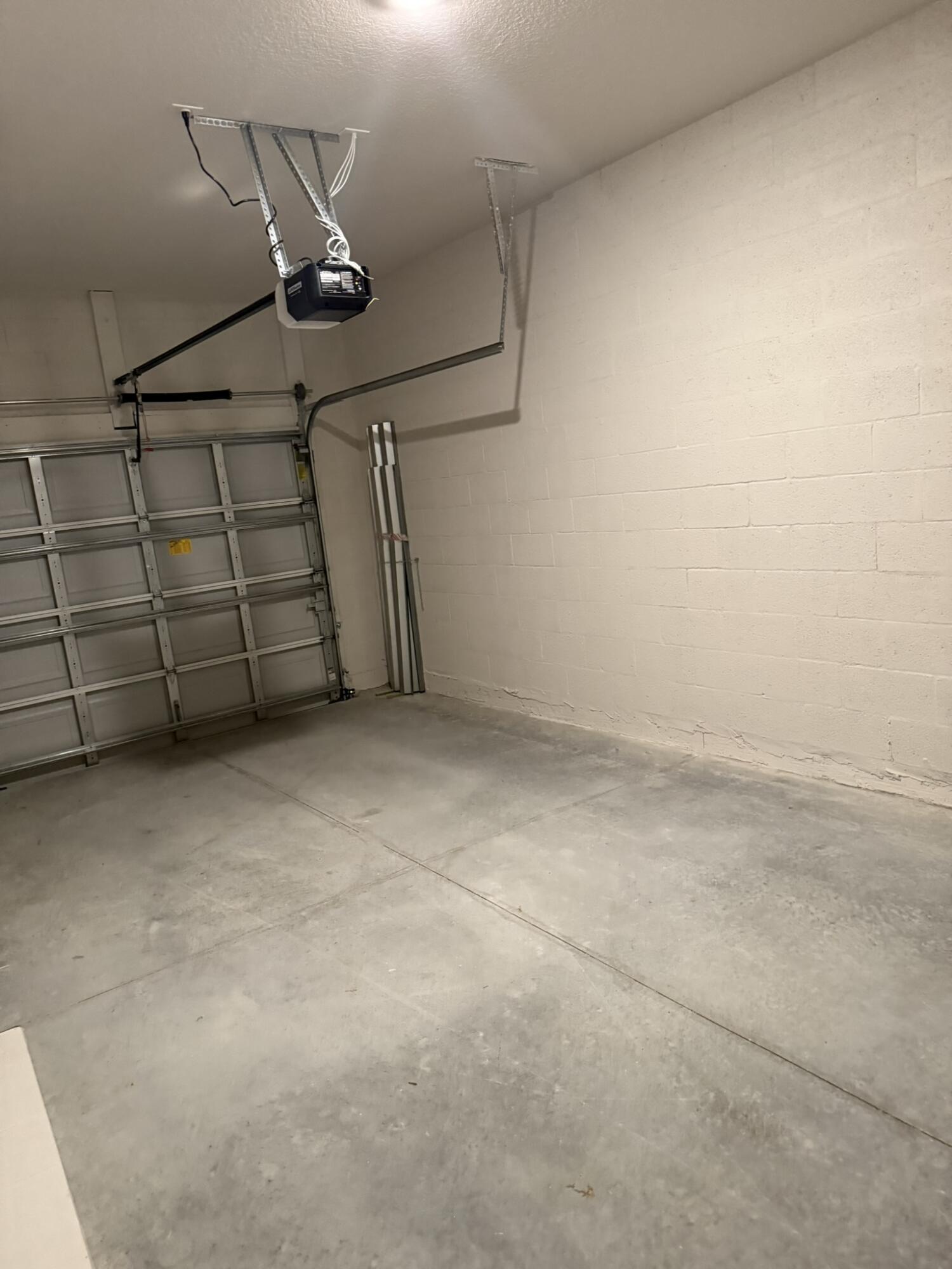 VERANO SOUTH PUD 1 - POD G - PLAT NO. 2 - Residential Lease