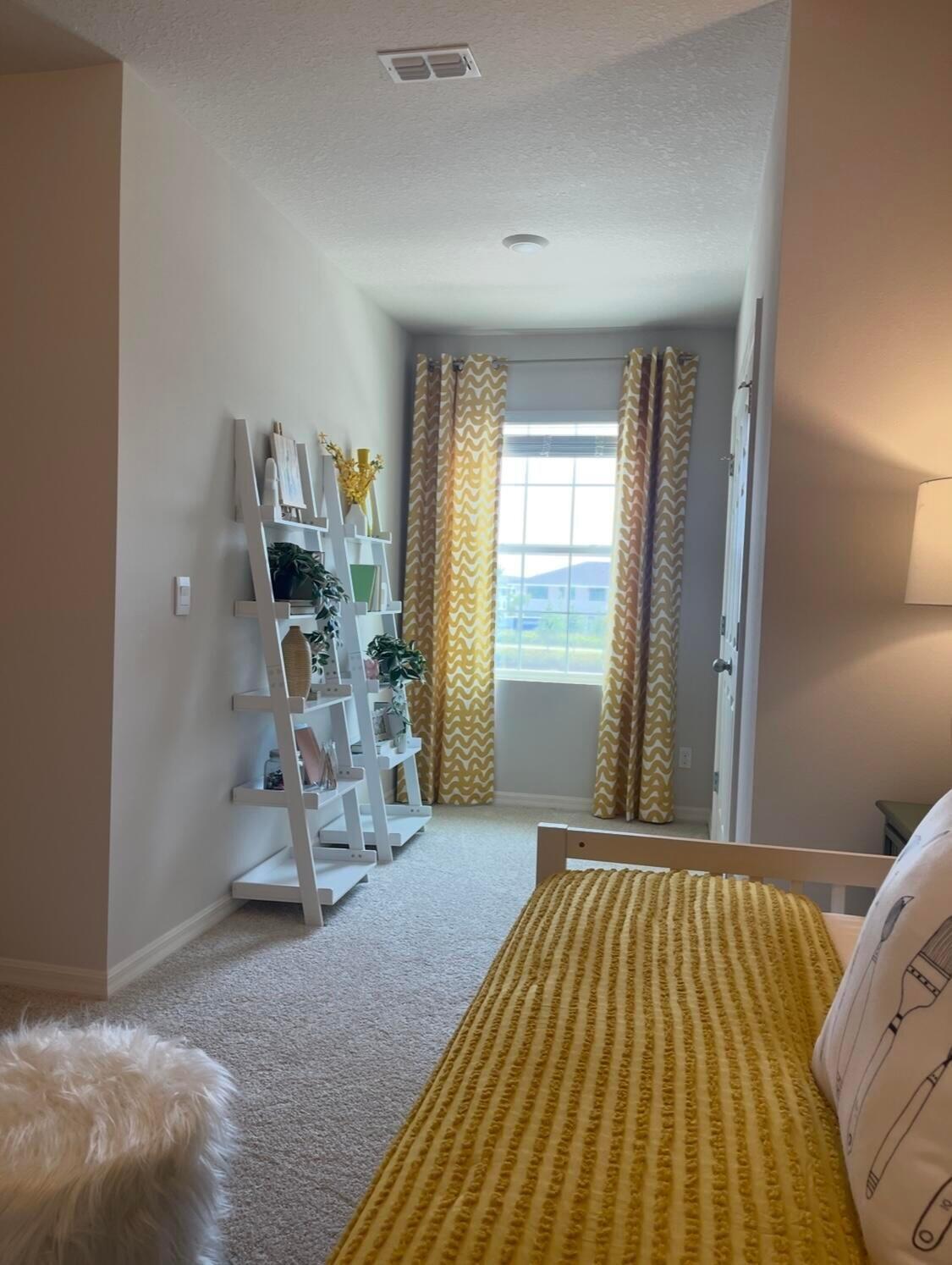 VERANO SOUTH PUD 1 - POD G - PLAT NO. 2 - Residential Lease