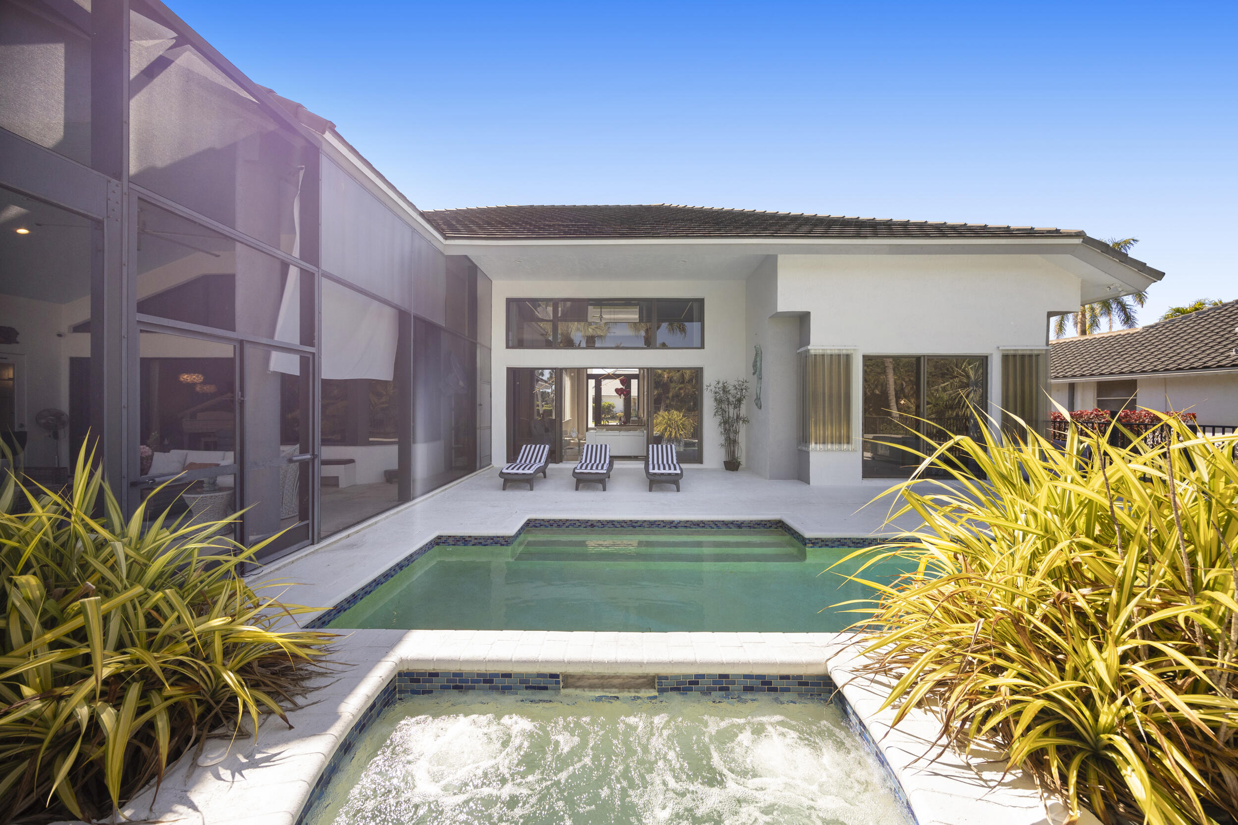 STONEBRIDGE 2 - Residential Lease