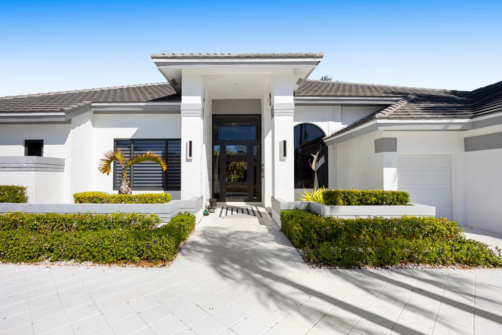 Photo of 10522 Stonebridge Boulevard, Boca Raton, FL 33498 (MLS # R11164988)