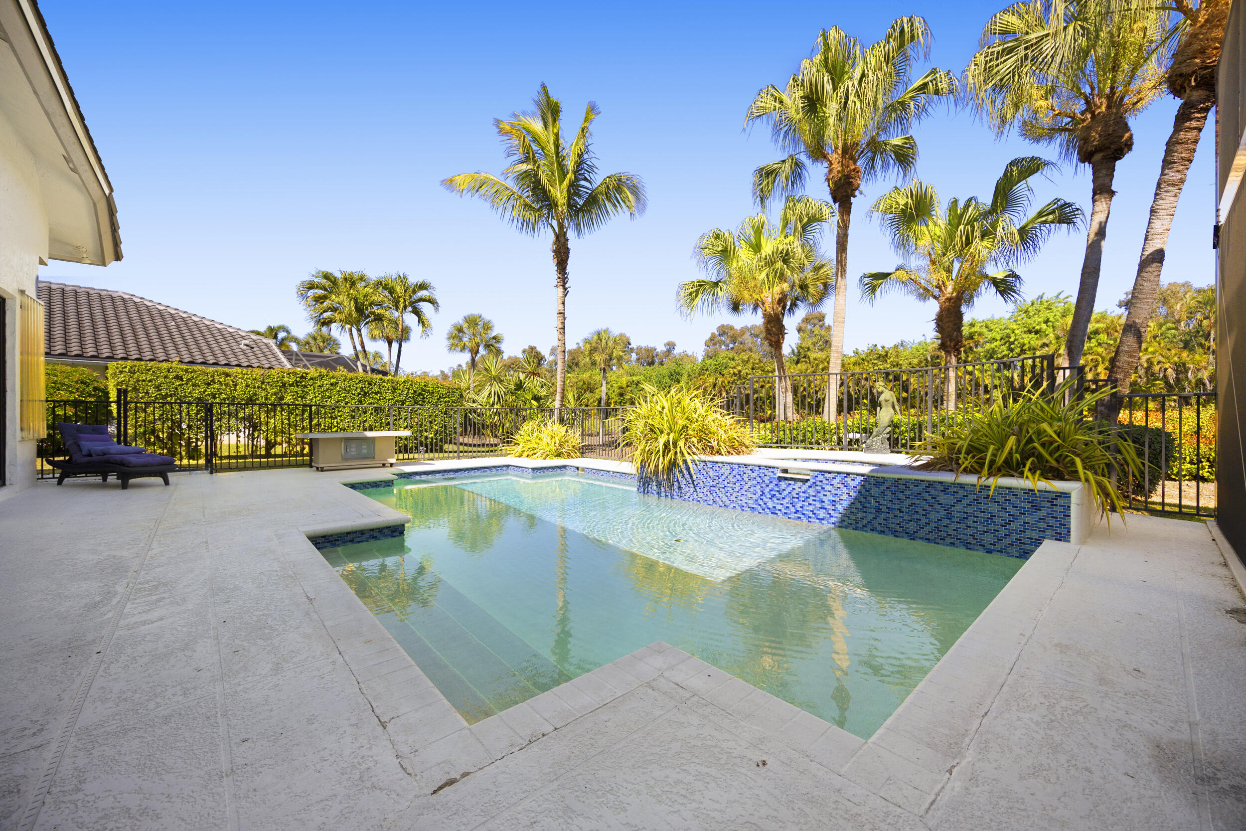 STONEBRIDGE 2 - Residential Lease