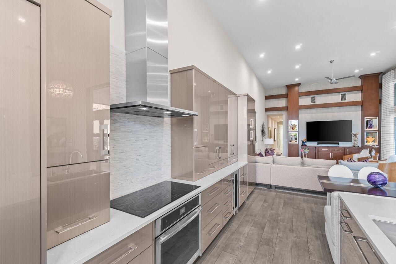 MANCHESTER / POLO CLUB - Residential