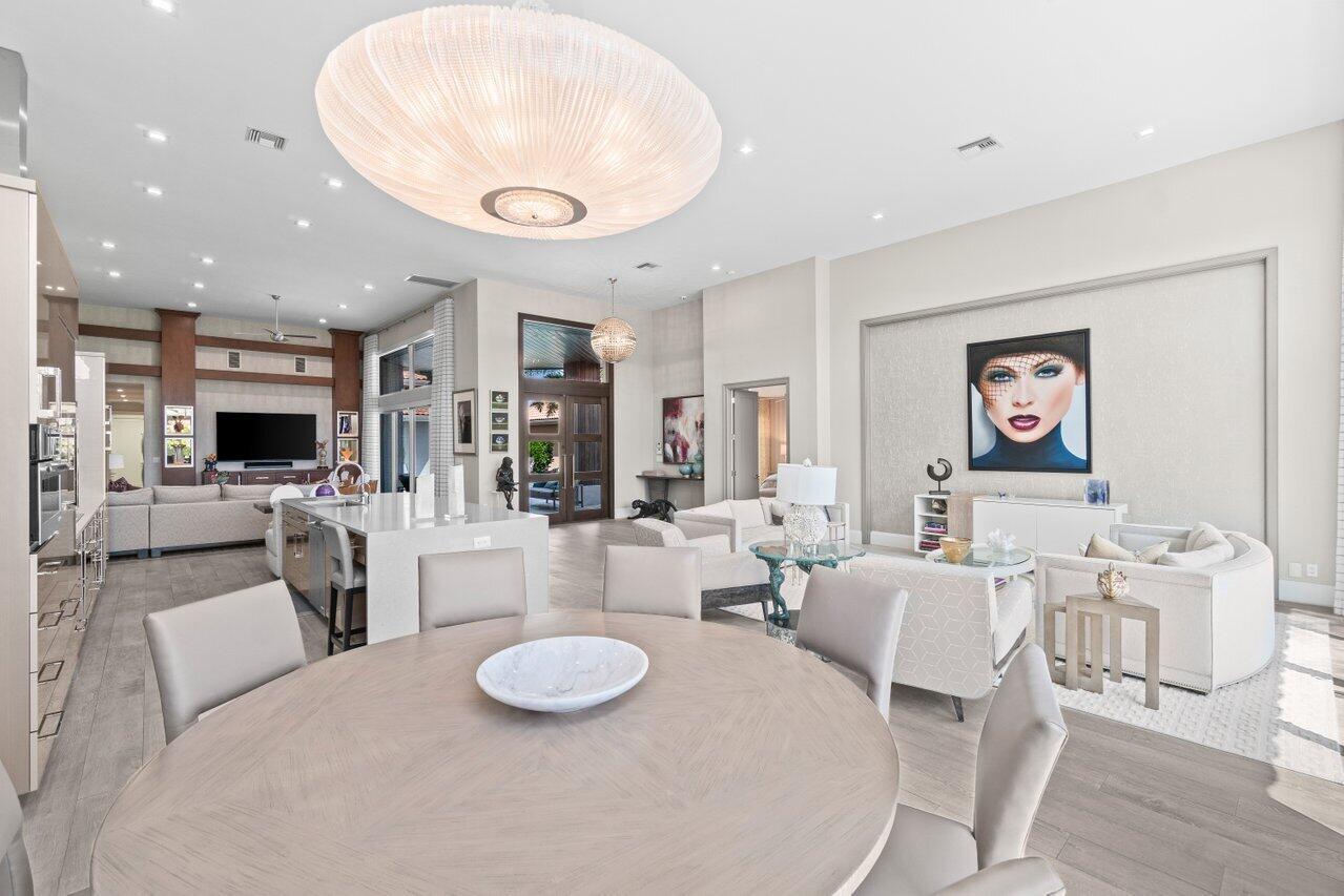 MANCHESTER / POLO CLUB - Residential