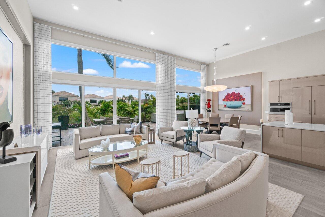 MANCHESTER / POLO CLUB - Residential