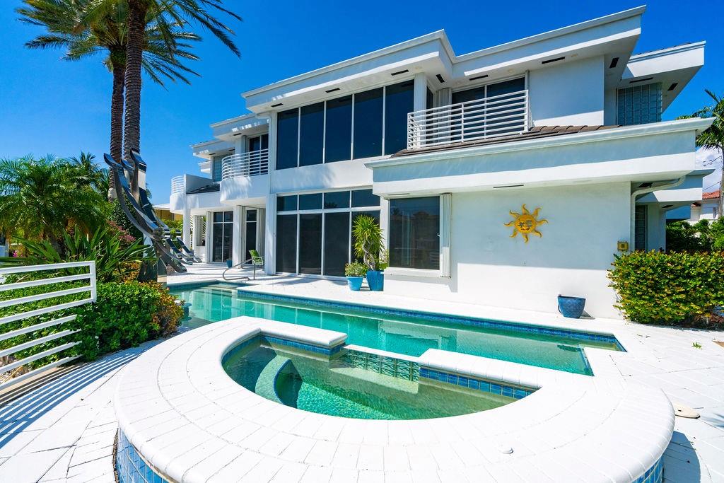 Lighthouse Point 5th Sec - Residential