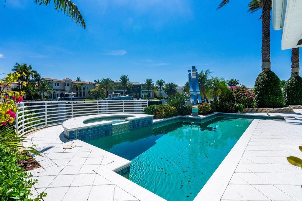 Lighthouse Point 5th Sec - Residential