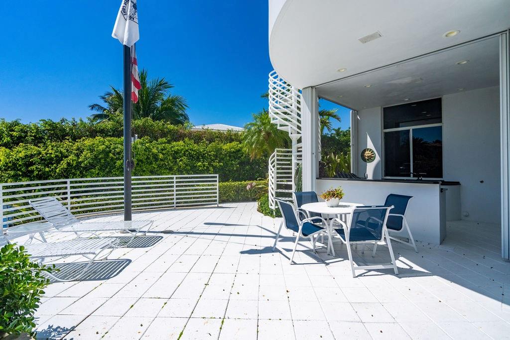 Lighthouse Point 5th Sec - Residential