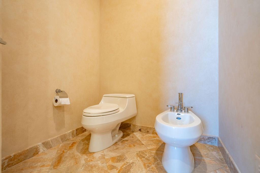 Lighthouse Point 5th Sec - Residential