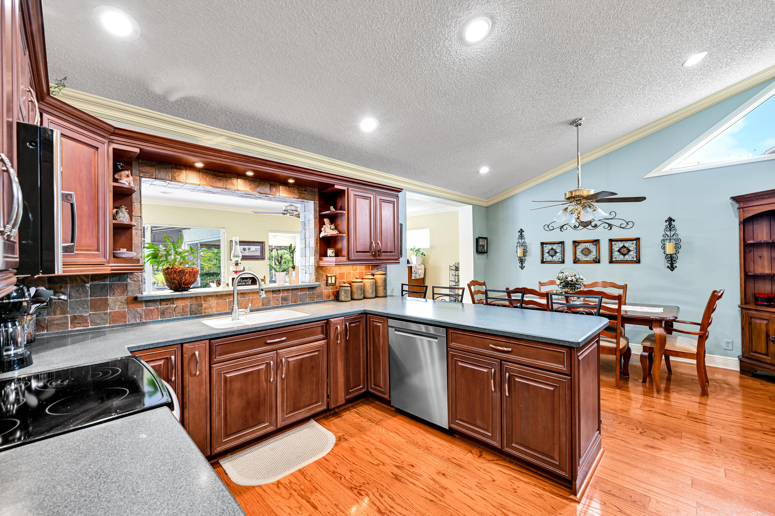 SUN VALLEY 2 - Residential