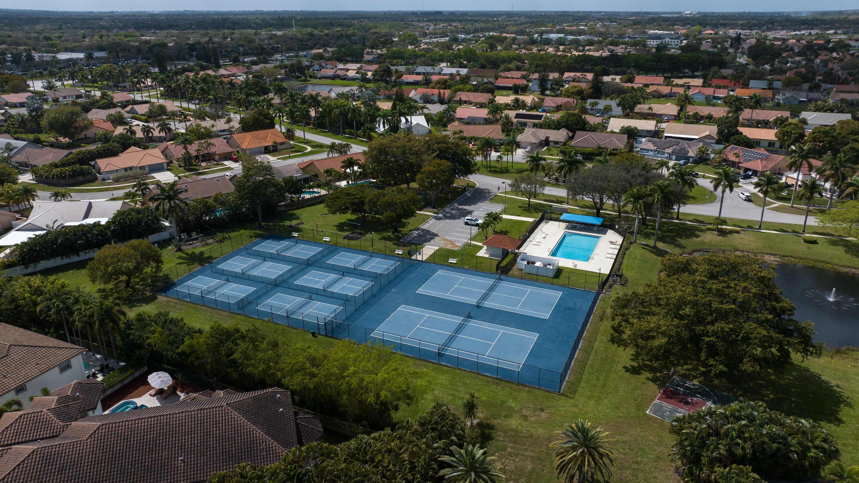 SUN VALLEY 2 - Residential