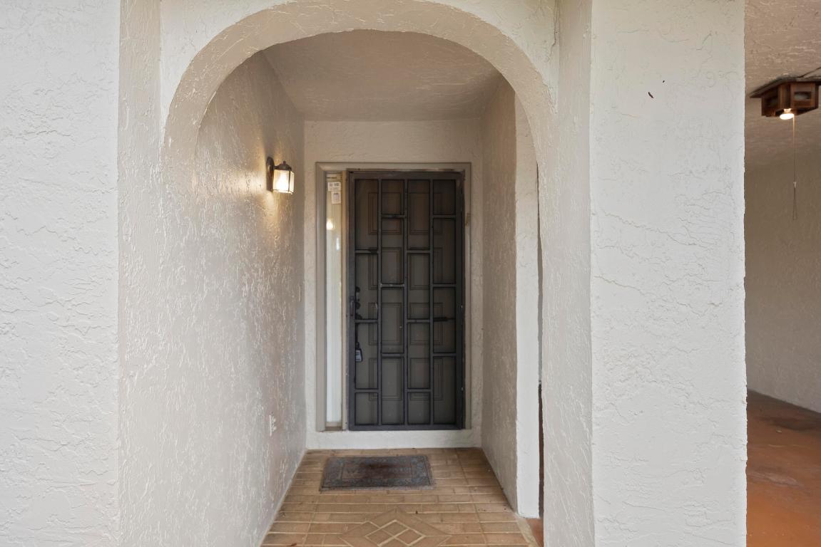 5860 Forest Grove Drive 1