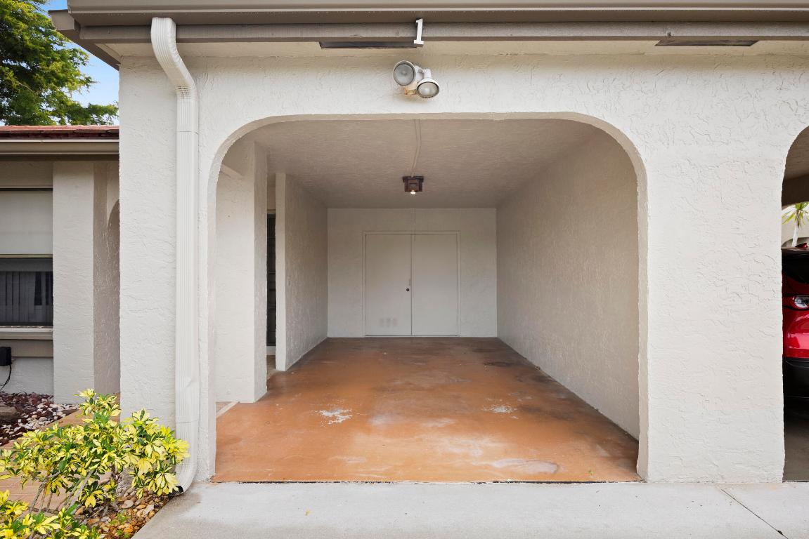 5860 Forest Grove Drive 1