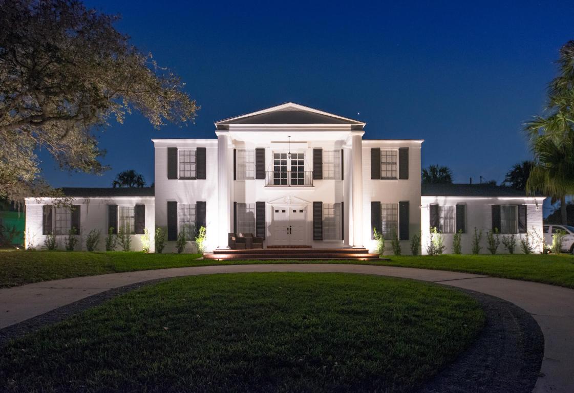 3333 S Indian River Drive