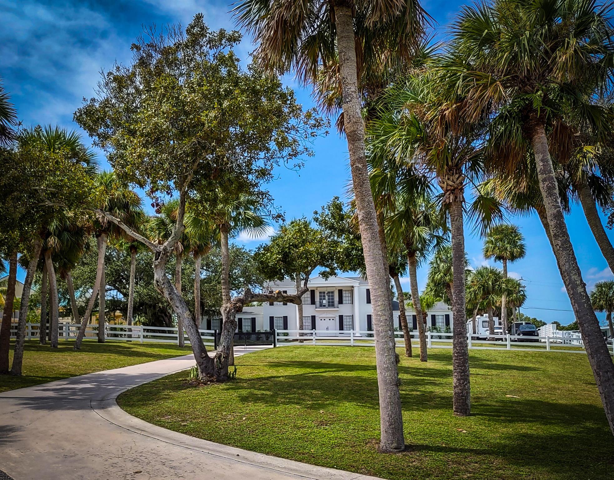 South Indian River Drive - Residential