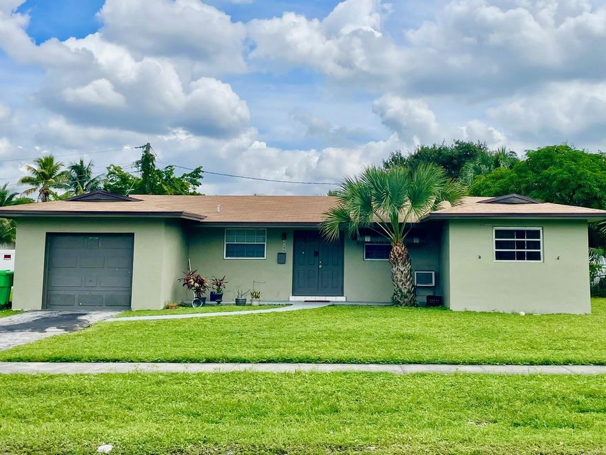 "Home For Sale" Single Family in Sunrise - Located in Sunrise Golf Village (No HOA) - 3/4 Bedrooms w/2 Full Bathrooms / Attached 1 Car Garage - Sits on Oversized Lot 10,843 Sq. Ft. - The Roof  '21 - "Ice Cold Central A/C" '21 - There is Ceramic Tile Flooring Throughout (No Carpeting) - Just Painted Interior - Large Rear Screened in Patio - Completely Fenced Backyard - No HOA - Garage is Currently Setup at 4th Bedroom or Mother-in Law Suite, Perfect for a Home Office.  Can Easily Be Converted Back to a 1 Car Garage - Great for Investment/Rental Home or VA/FHA Buyers Okay. No HOA- Hurry, this One will Sell Fast!!!