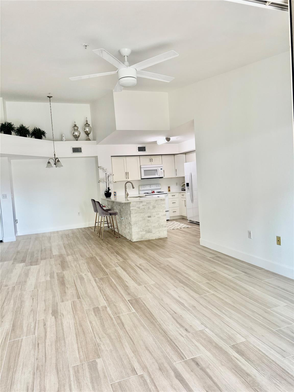 Carrington At Coconut Cre - Residential Lease