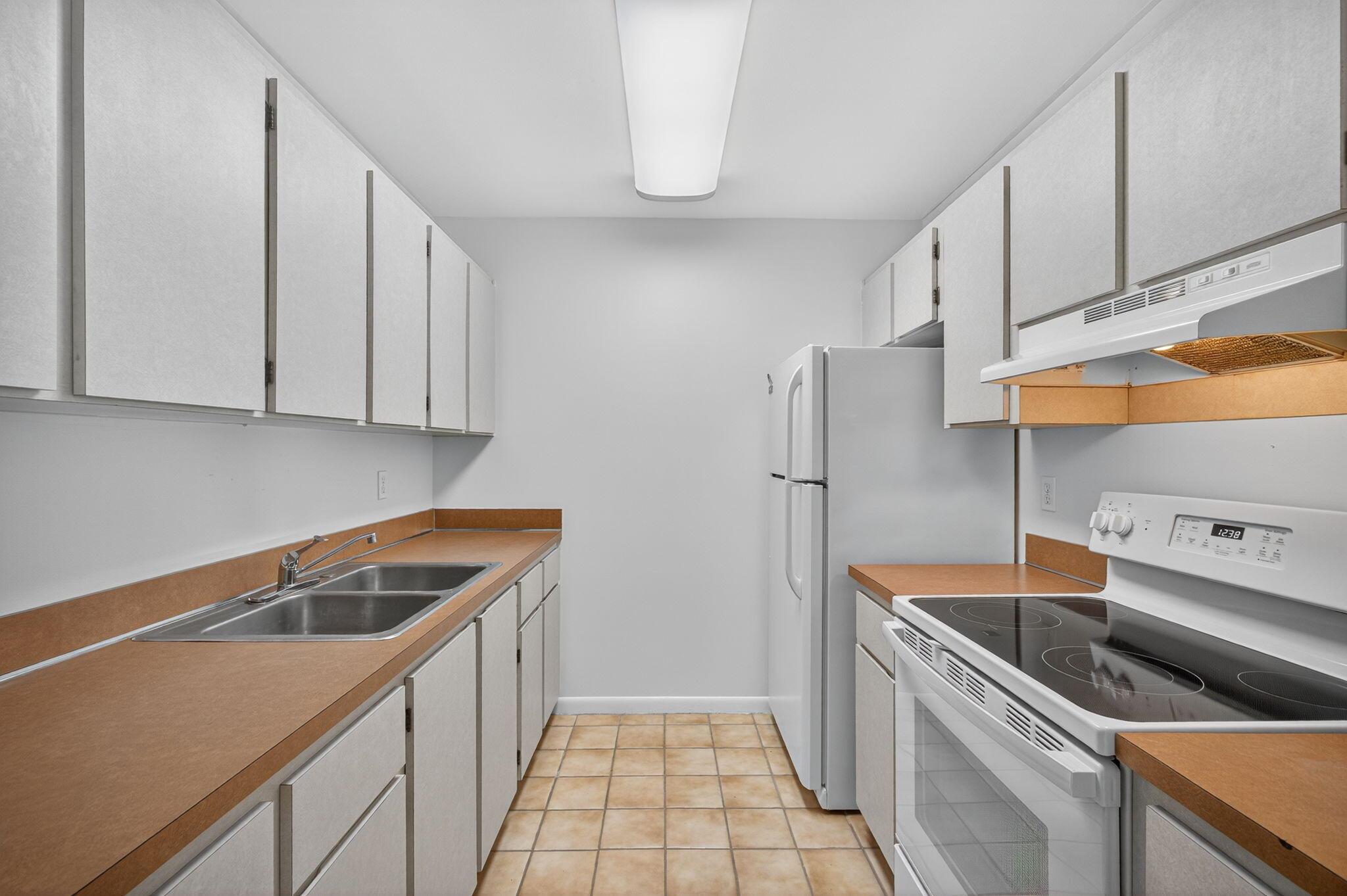 Church apartments - Residential Lease