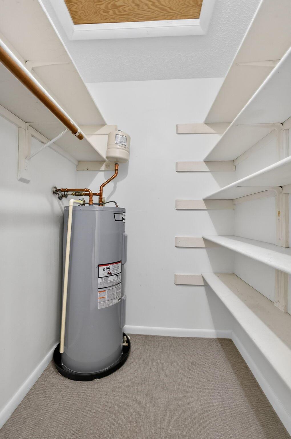 Church apartments - Residential Lease