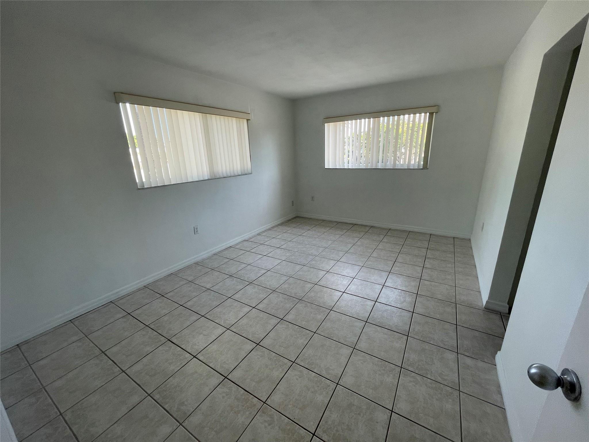 Villas Of Miami Lakes Con - Residential Lease