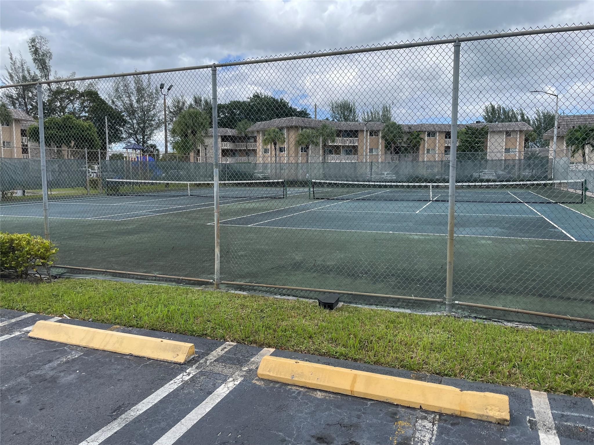 Villas Of Miami Lakes Con - Residential Lease