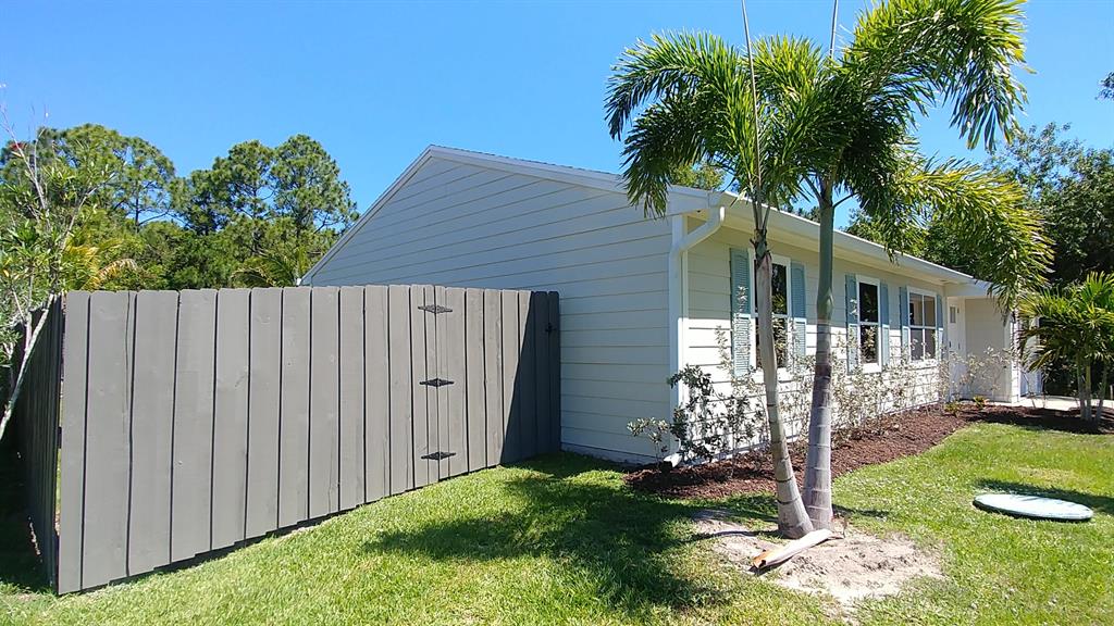 PORT ST LUCIE SECTION 40 - Residential