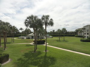 WHITEHALL - Residential