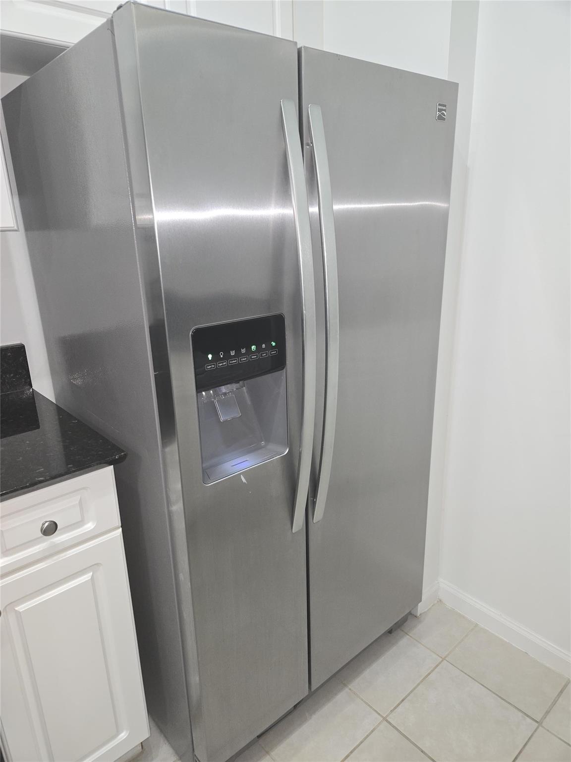 TOWER CONDO AT CITYPLACE - Residential Lease