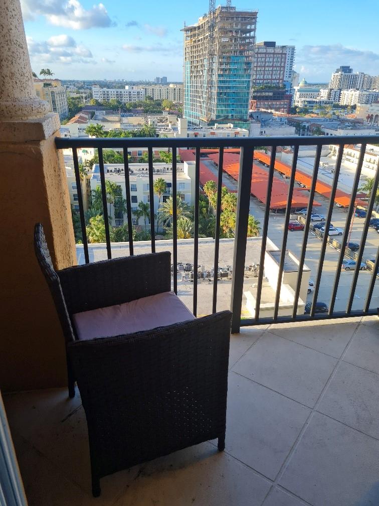 TOWER CONDO AT CITYPLACE - Residential Lease