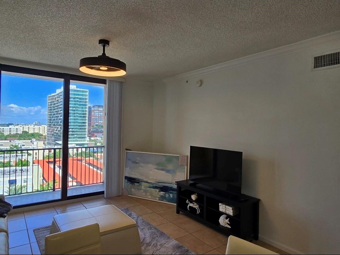 TOWER CONDO AT CITYPLACE - Residential Lease