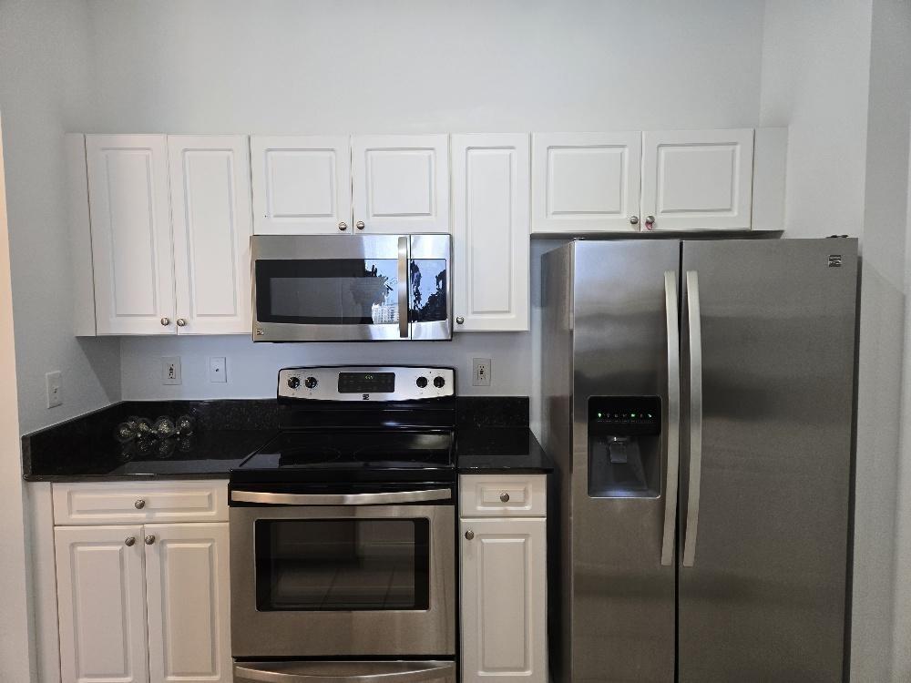 TOWER CONDO AT CITYPLACE - Residential Lease