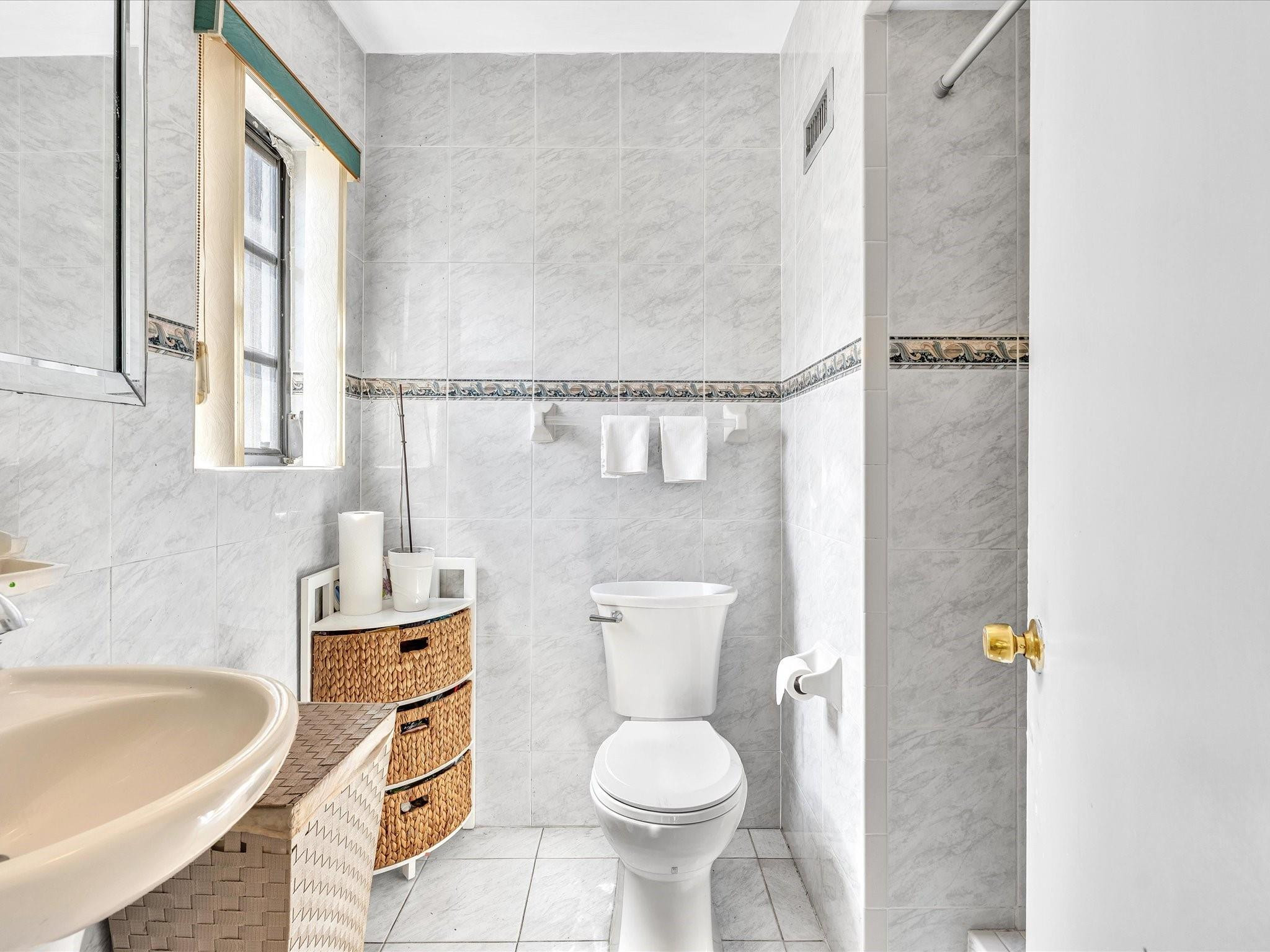 BELL GARDENS - Residential