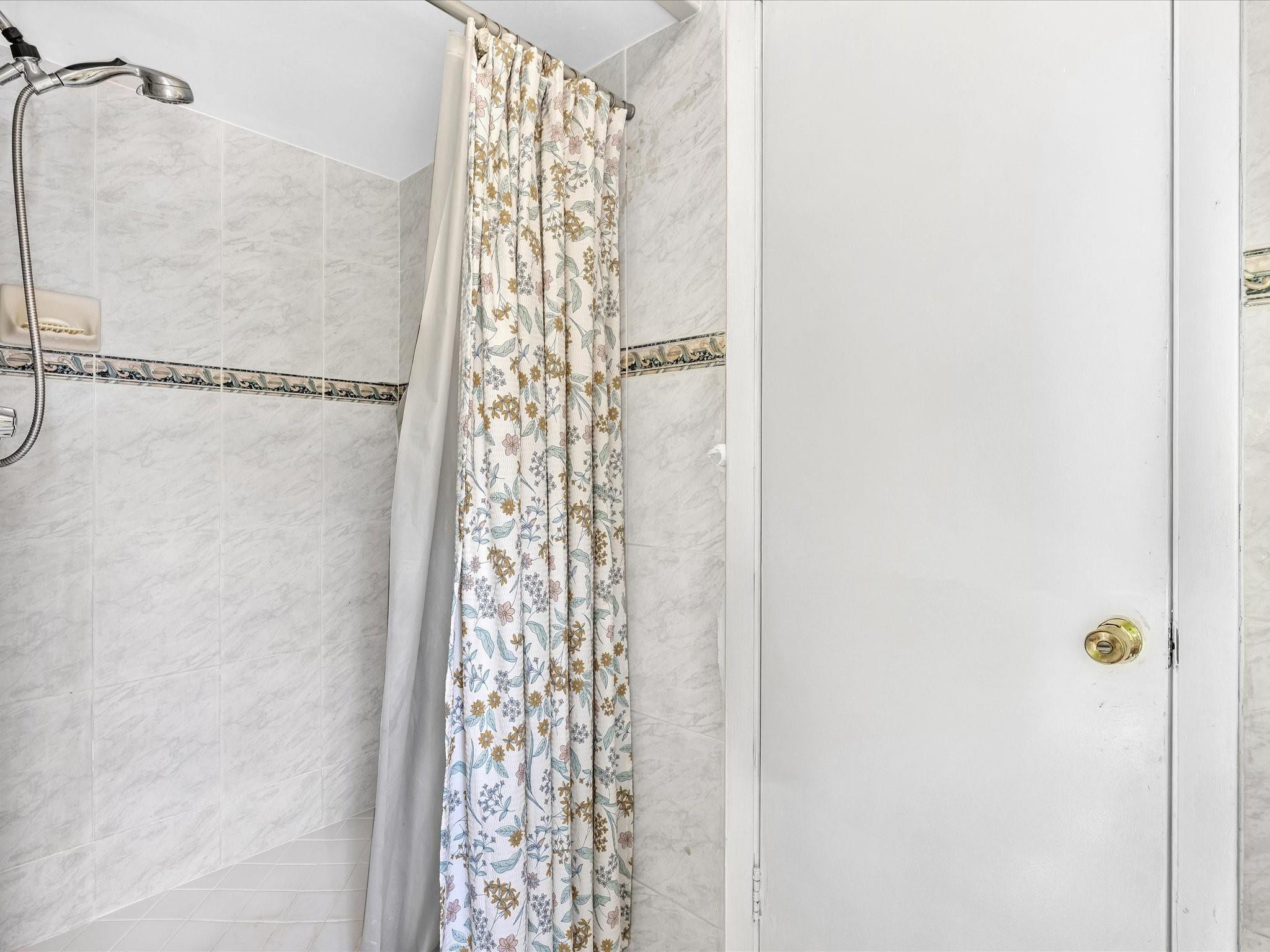 BELL GARDENS - Residential