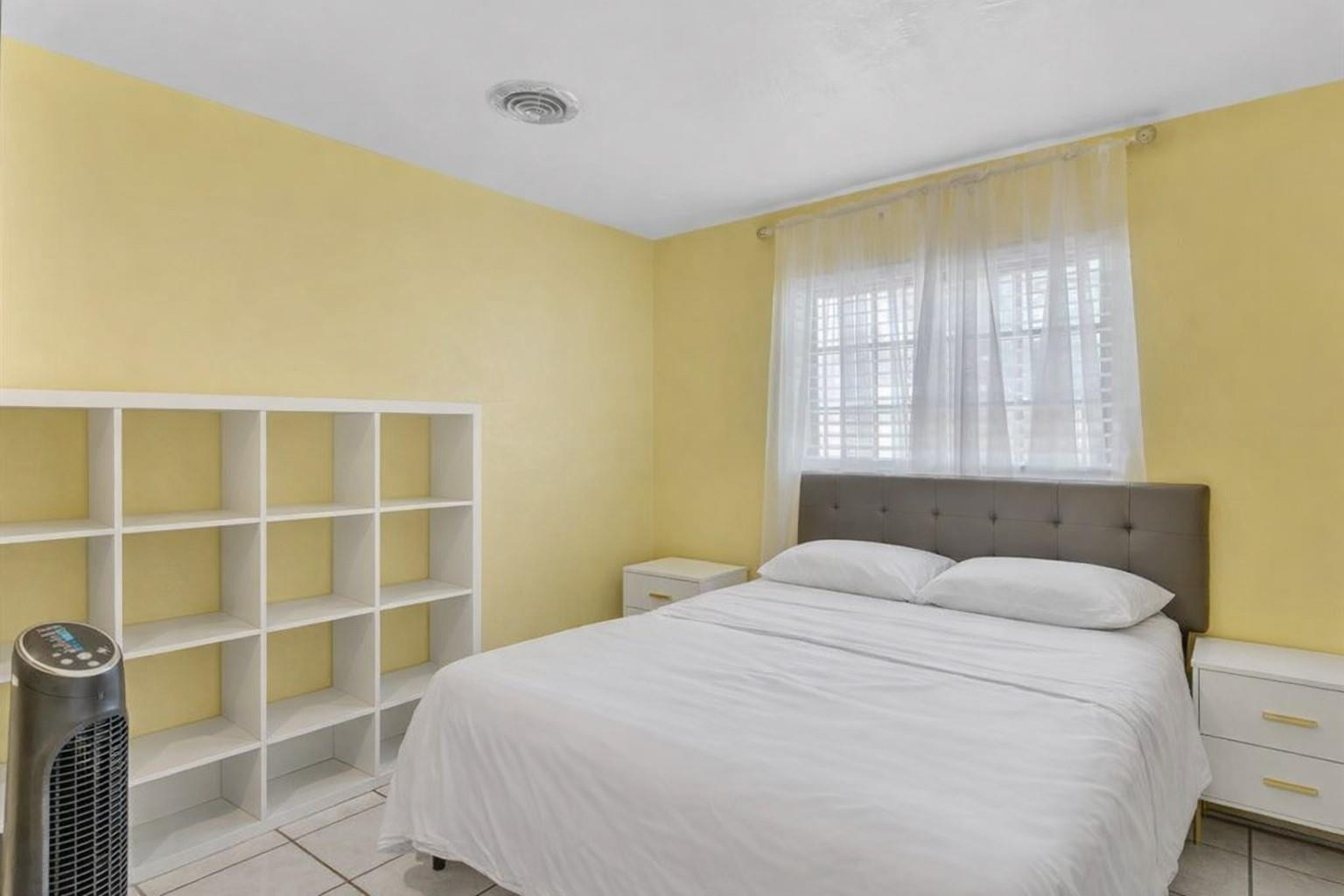 BELL GARDENS - Residential