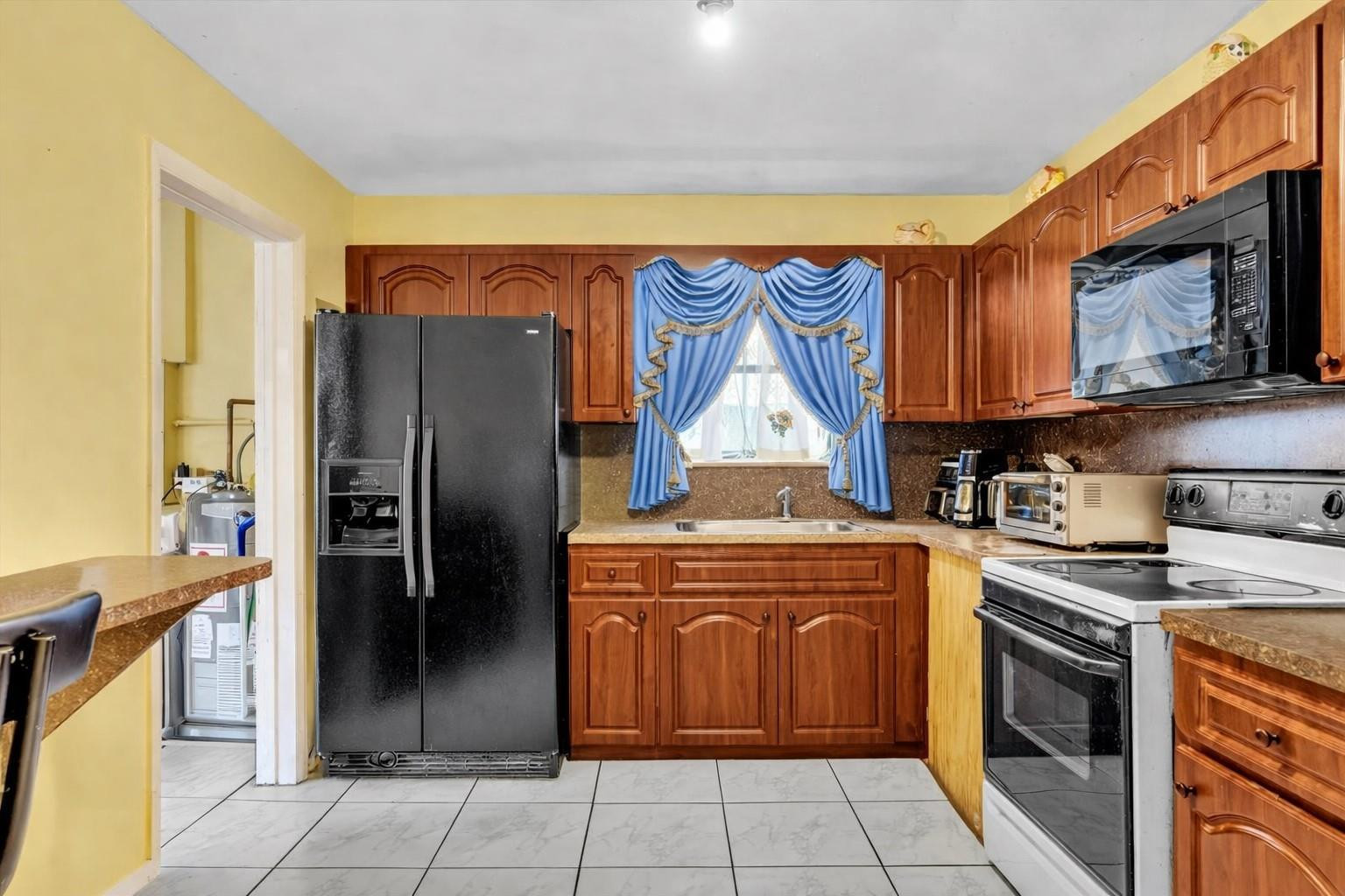 BELL GARDENS - Residential