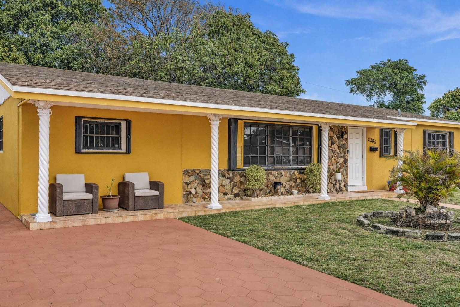 BELL GARDENS - Residential