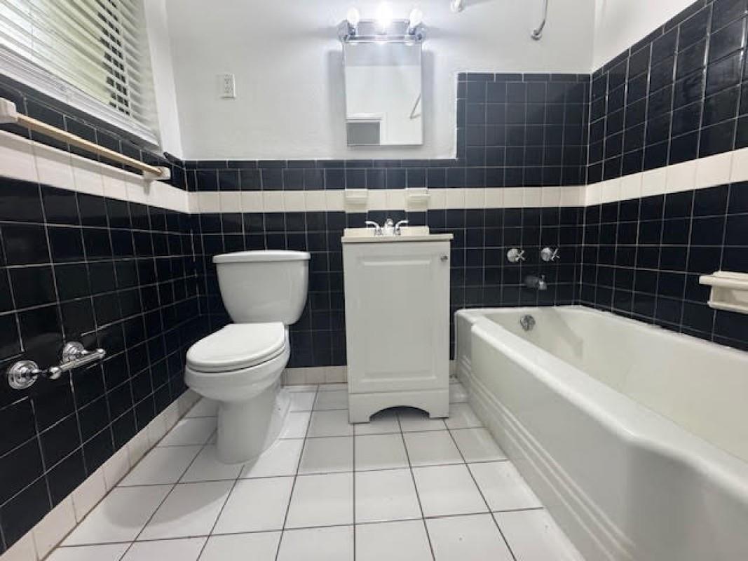 Nurmi Isles Island 4 24-4 - Residential Lease