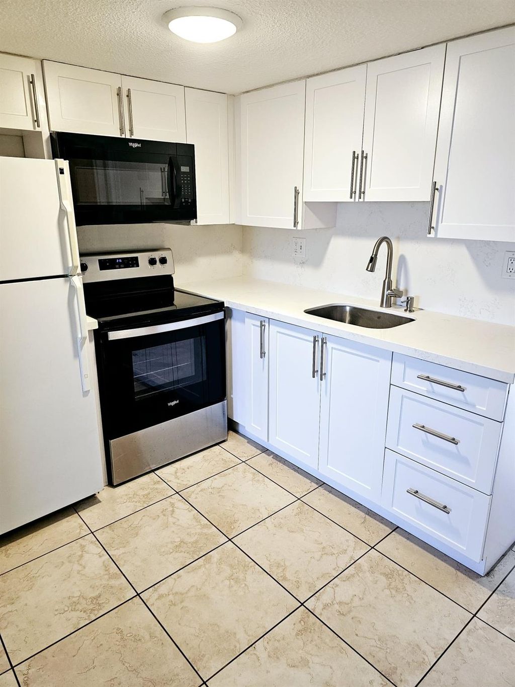 Photo of 1099 NE 32nd Street, Oakland Park, FL 33334 (MLS # F10495146)