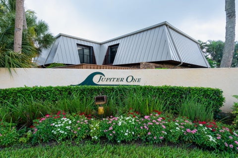 Tiny photo for 1420 Ocean Way #29A, Jupiter, FL 33477 (MLS # B26090759)