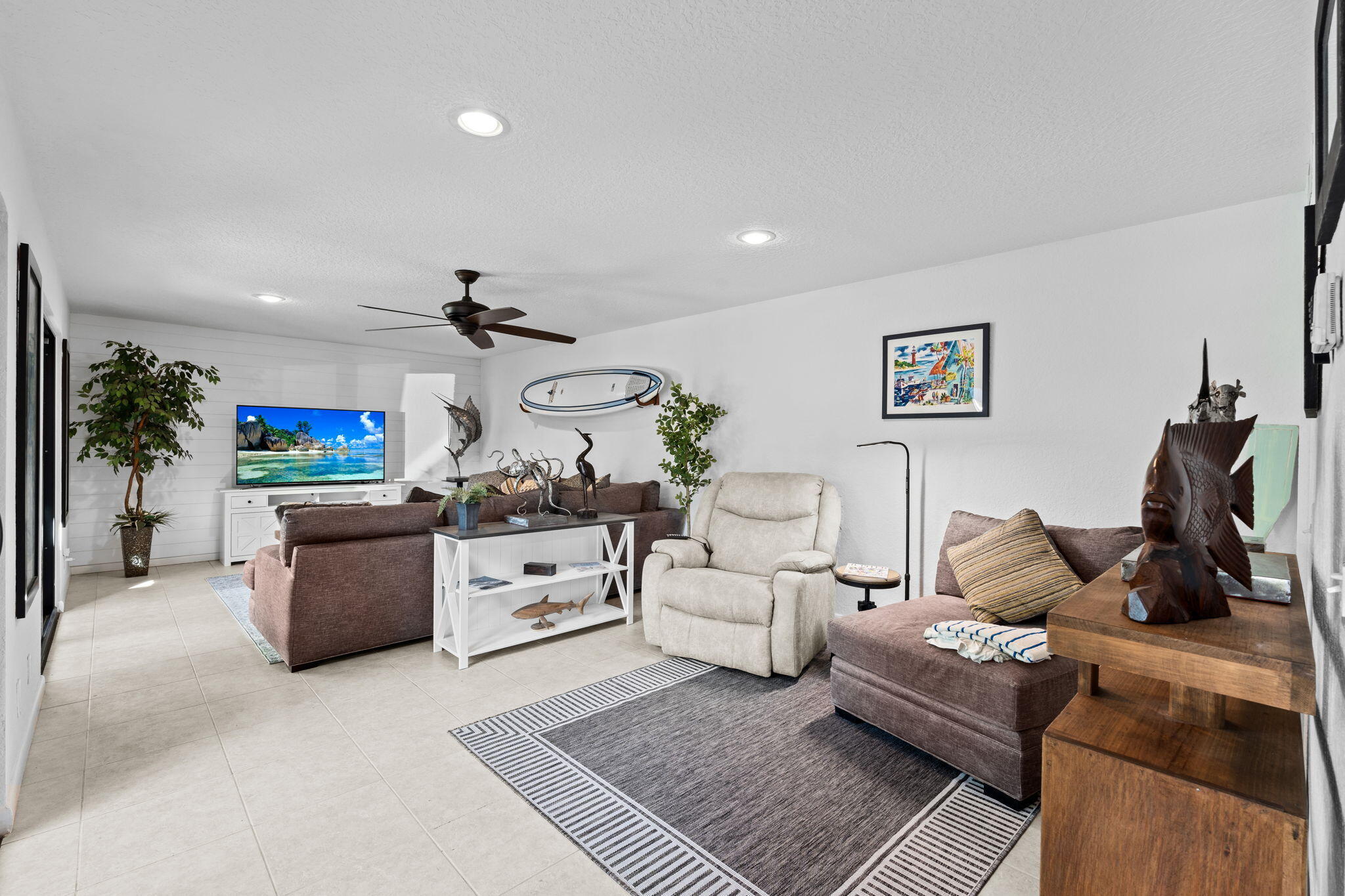 1420 Ocean Way 29A