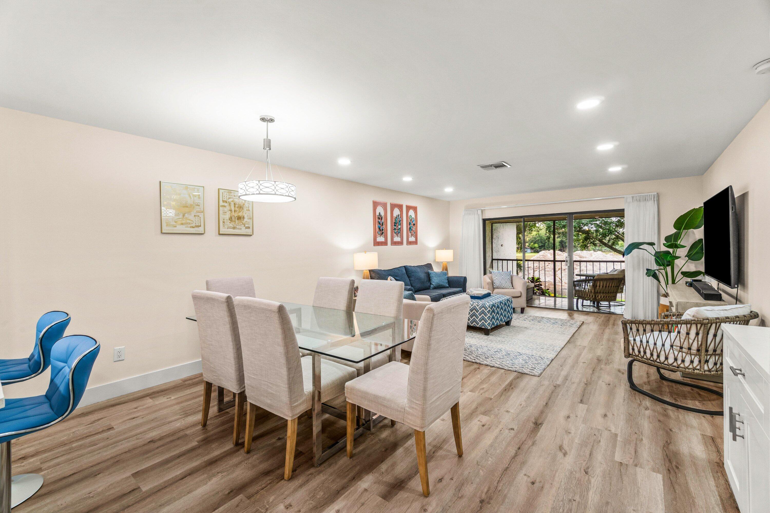 SOUTHPORT AT HUNTERS RUN CONDO - Residential