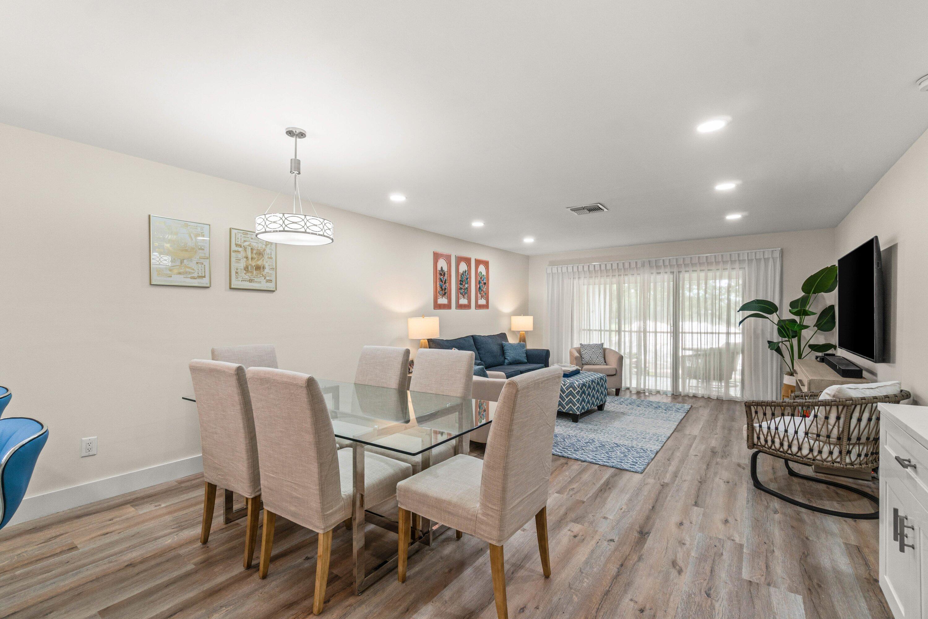 SOUTHPORT AT HUNTERS RUN CONDO - Residential