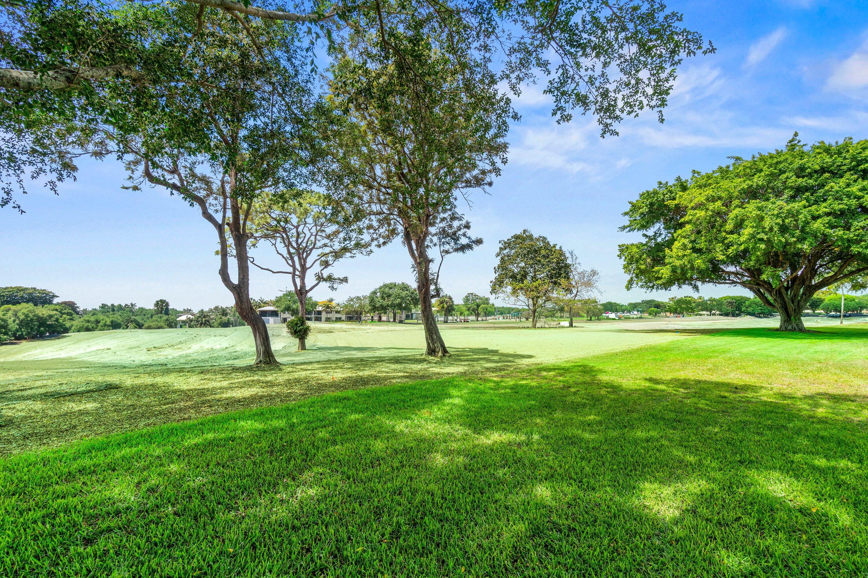 SOUTHPORT AT HUNTERS RUN CONDO - Residential