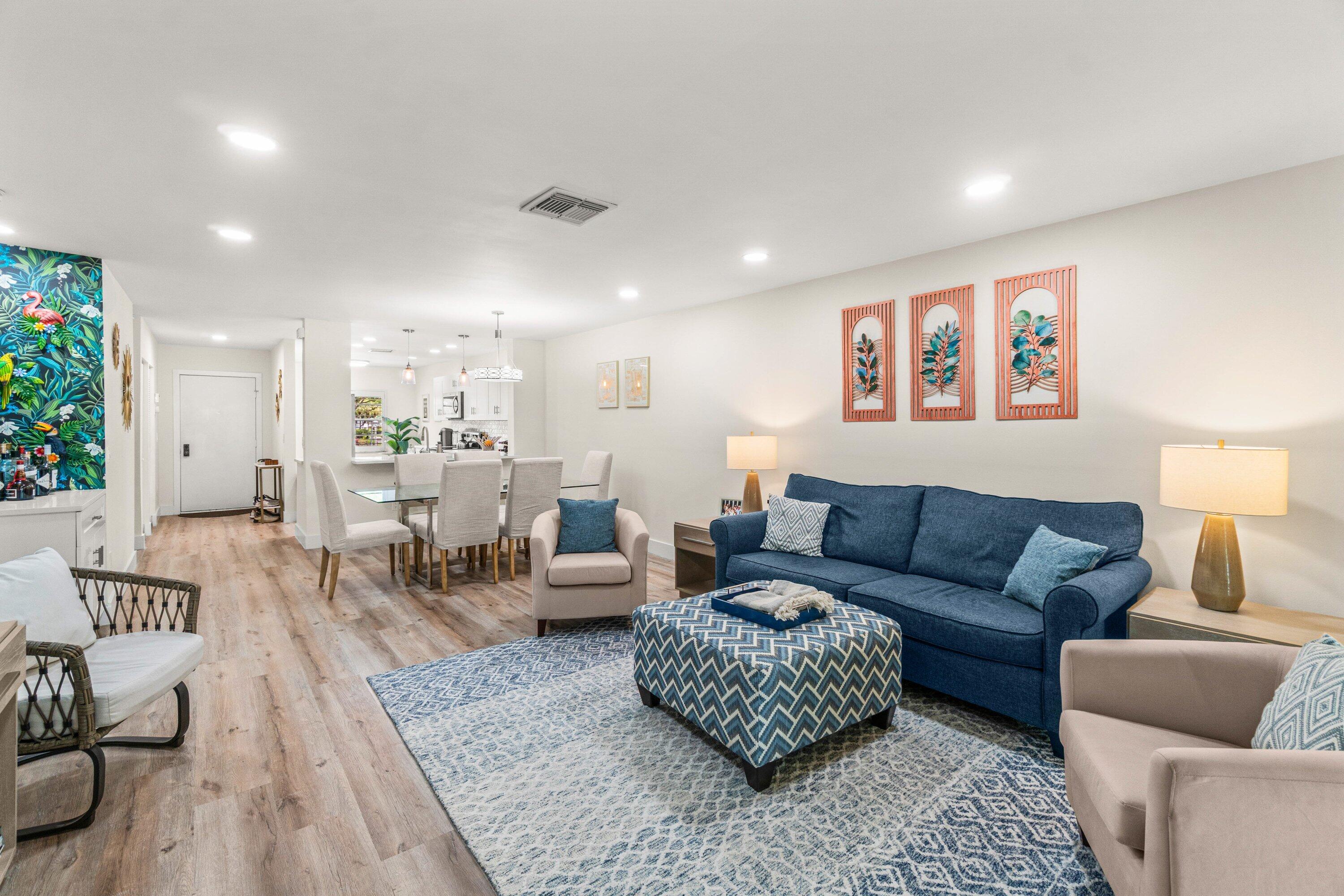 SOUTHPORT AT HUNTERS RUN CONDO - Residential