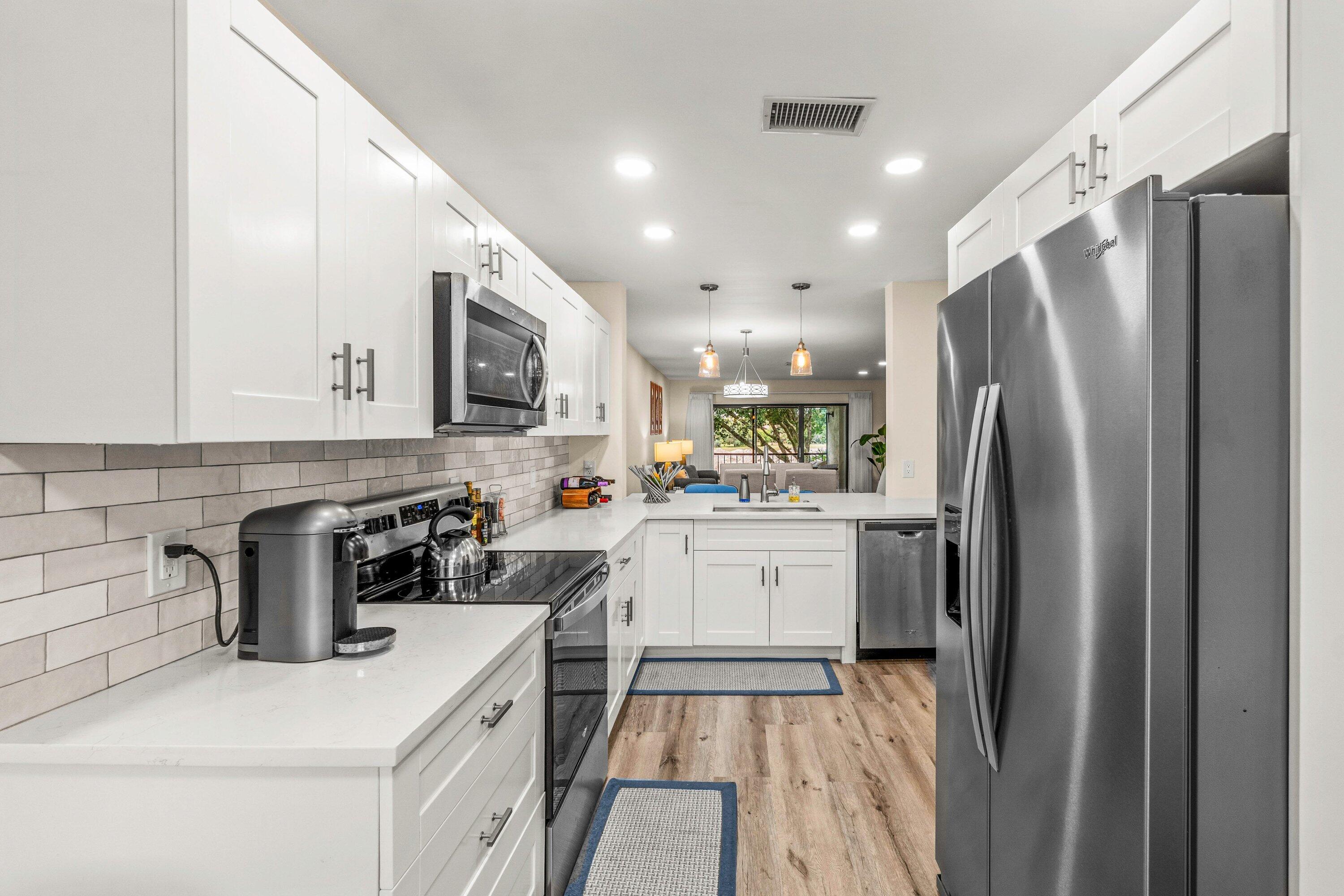 SOUTHPORT AT HUNTERS RUN CONDO - Residential