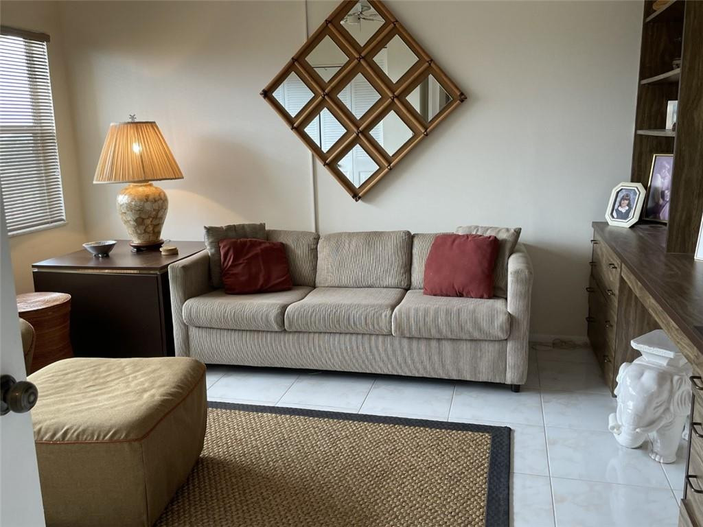 POINCIANA PLACE CONDO - Residential