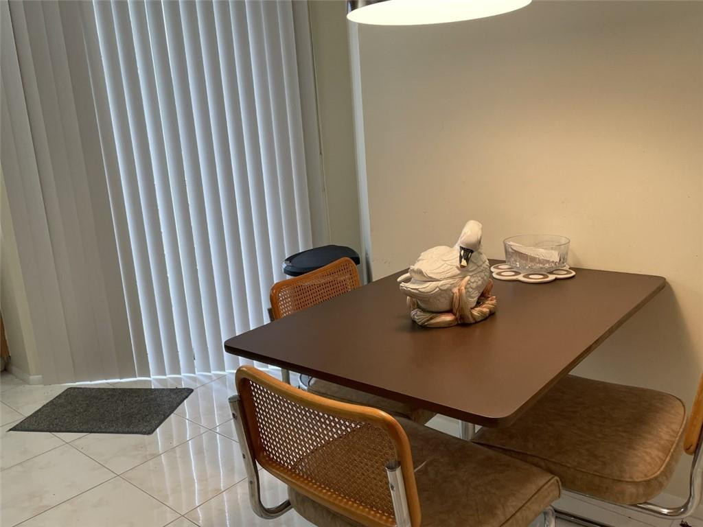 POINCIANA PLACE CONDO - Residential