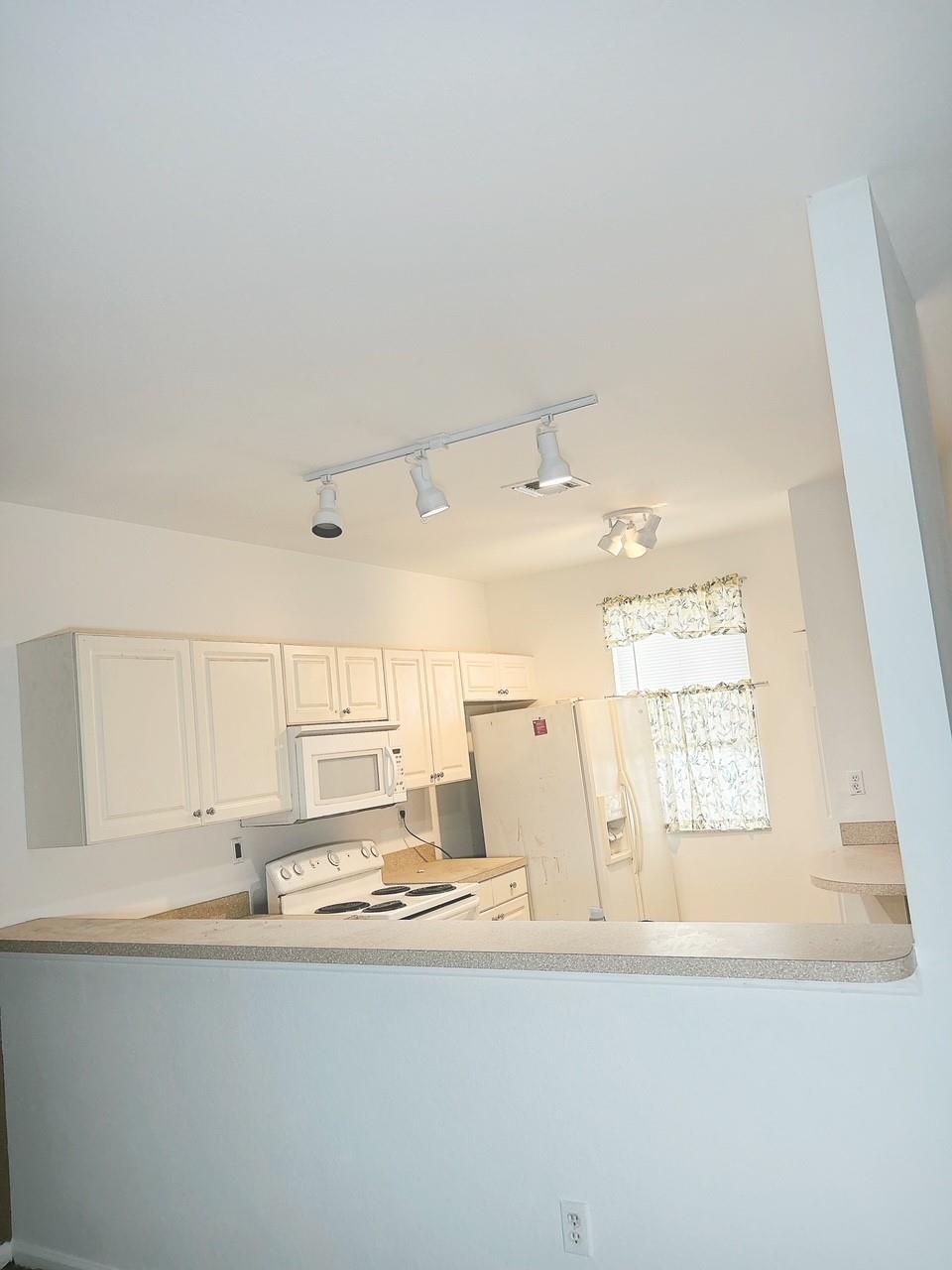 Solabella Condo - Residential