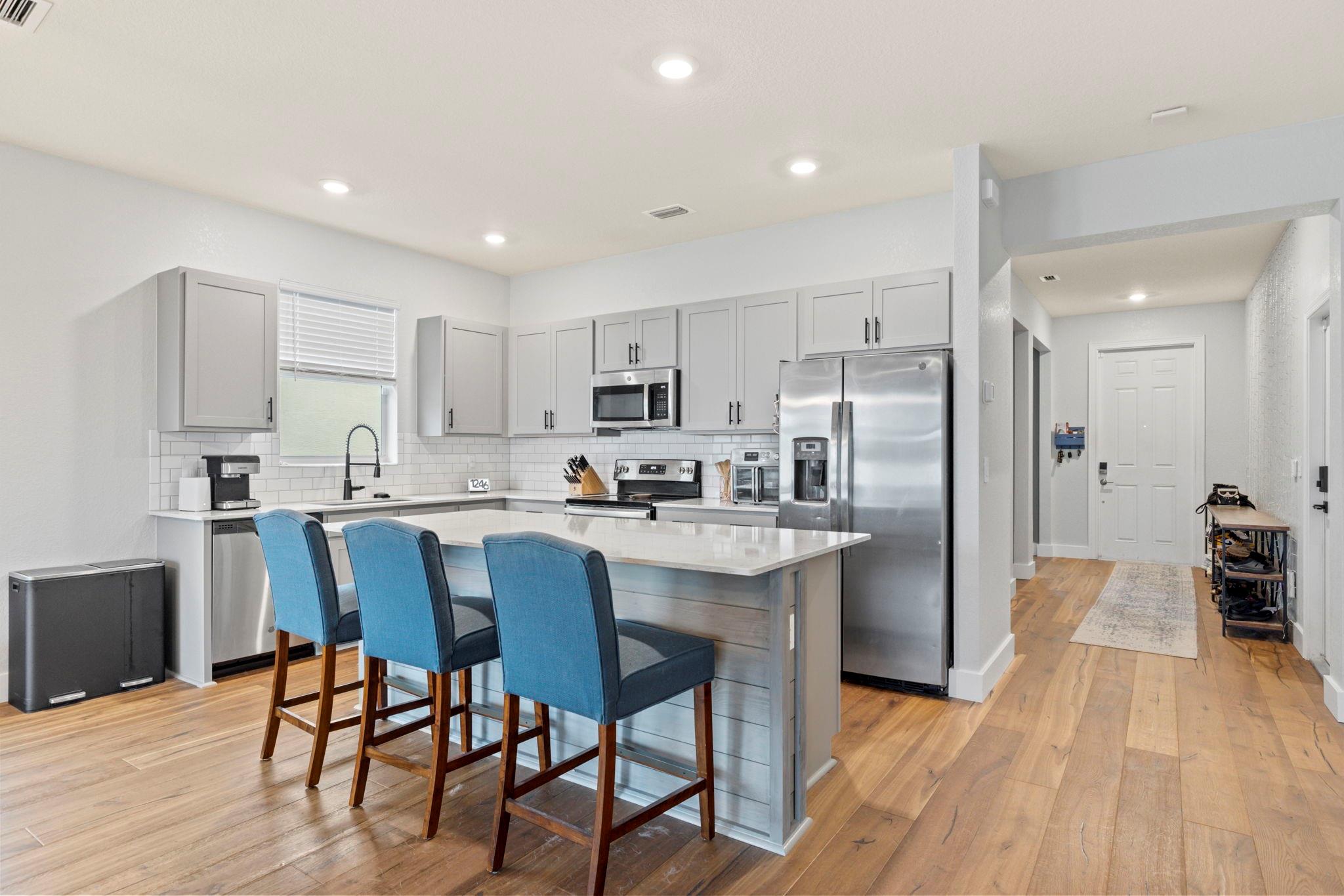 7609 NW Greenbank Cir